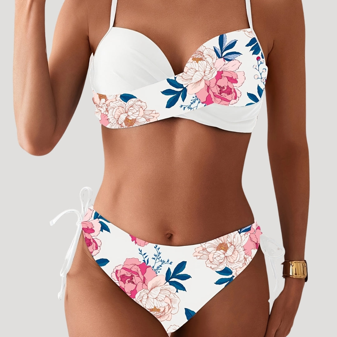 Yvette - Weißes floral gemustertes Wickelbikini-Set