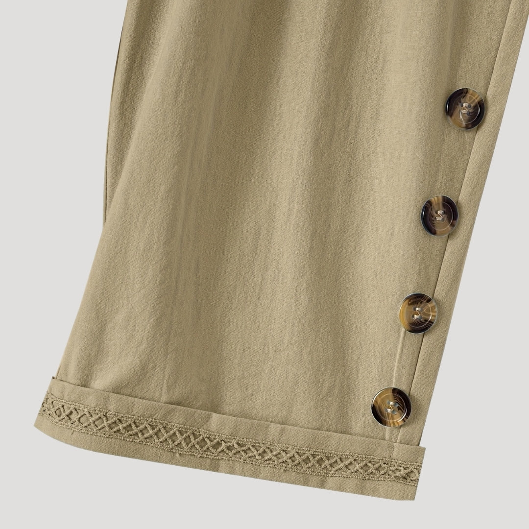 Questa - Lässige knielange Shorts mit Kordelzug und Knöpfen