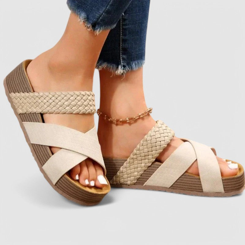 ANNIKA - Orthopädische Plateausandalen